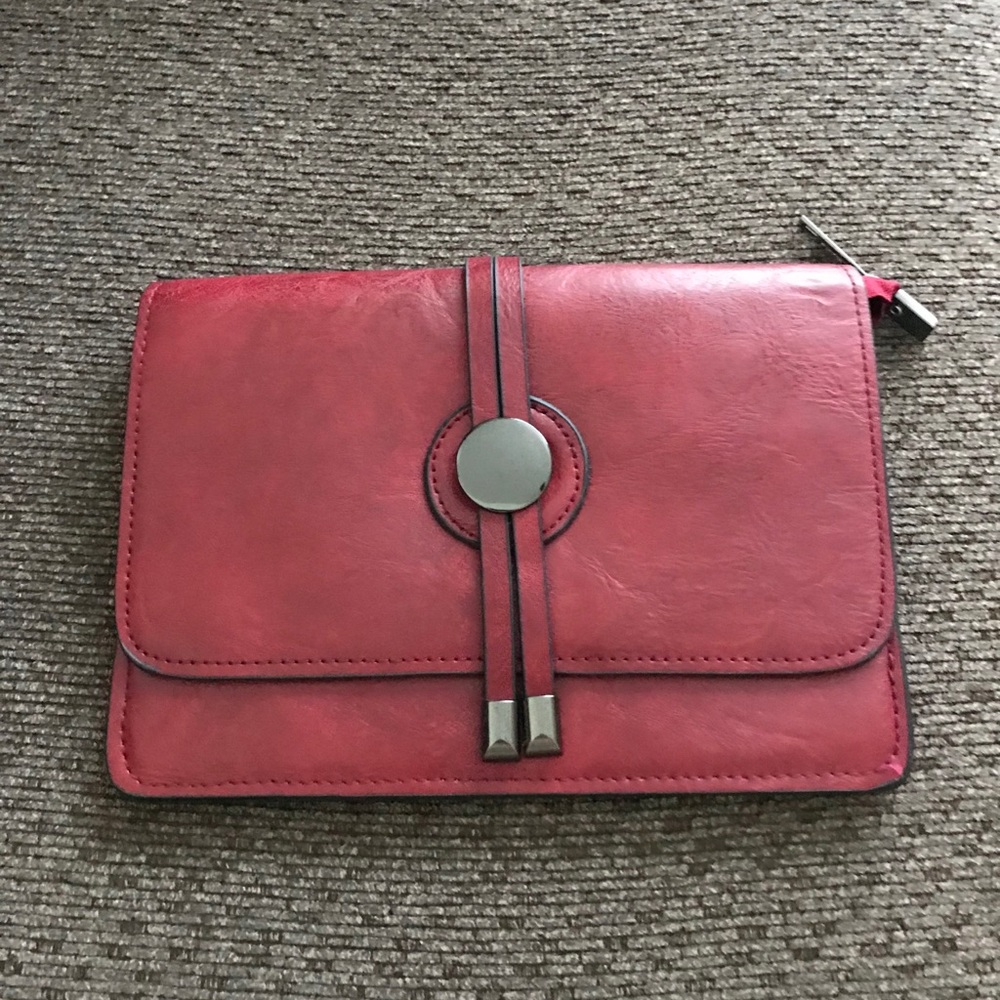Red Burgandy clutch!!